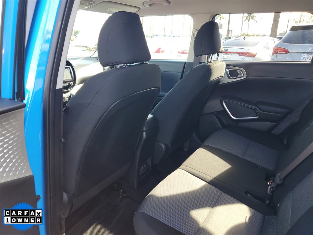 Used 2023 Kia Soul S image 12