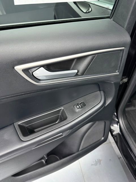 Used 2022 Ford Edge SEL w/ Convenience Package image 57