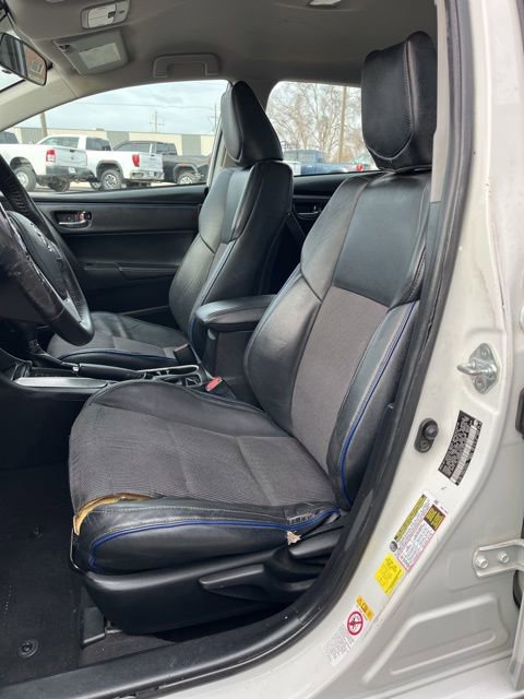 Used 2018 Toyota Corolla SE w/ Protection Package FWD image 36
