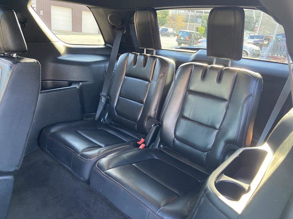 Used 2018 Ford Explorer Sport w/ Equipment Group 401A AWD/4WD image 12