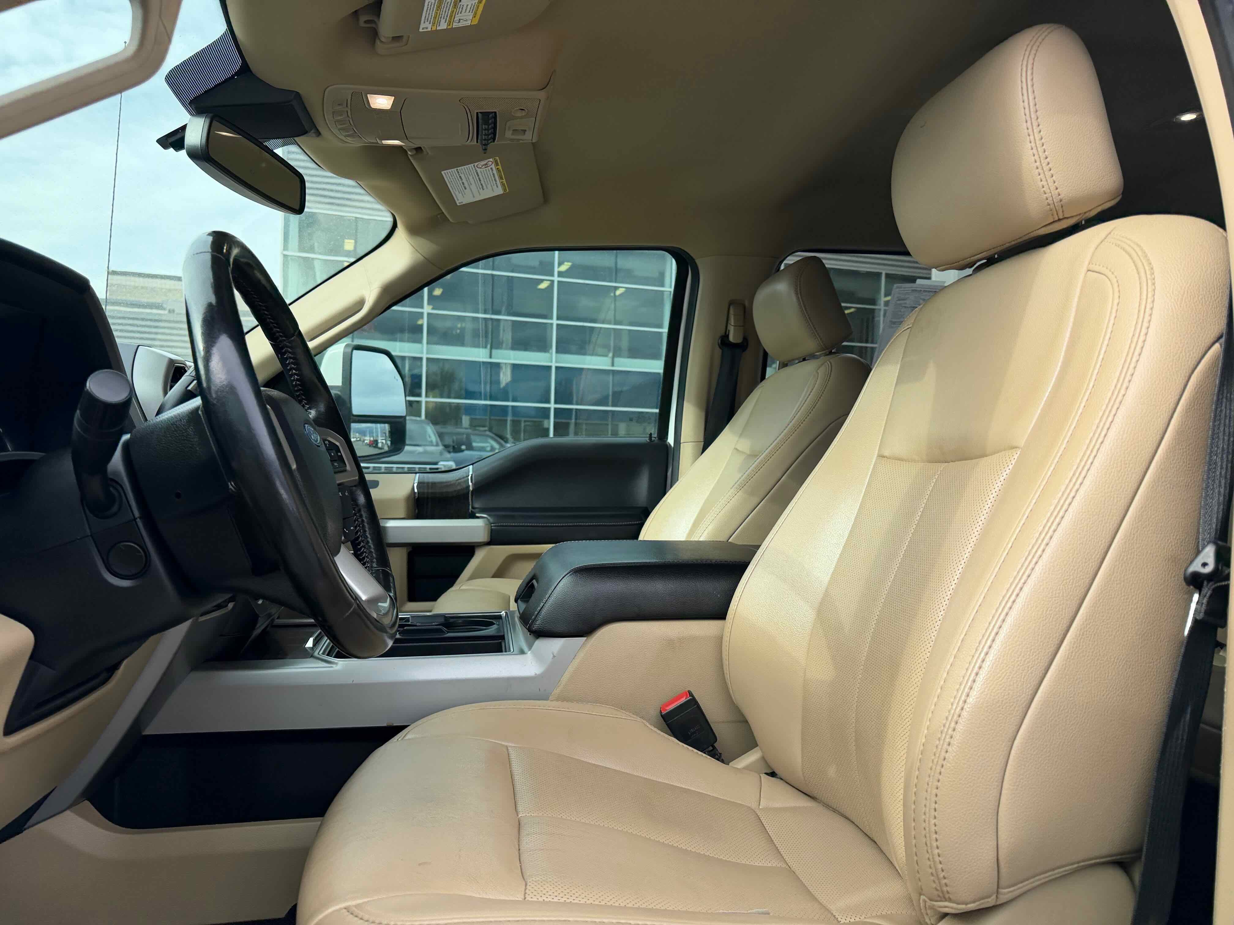 Used 2021 Ford F350 Lariat w/ Lariat Ultimate Package image 16