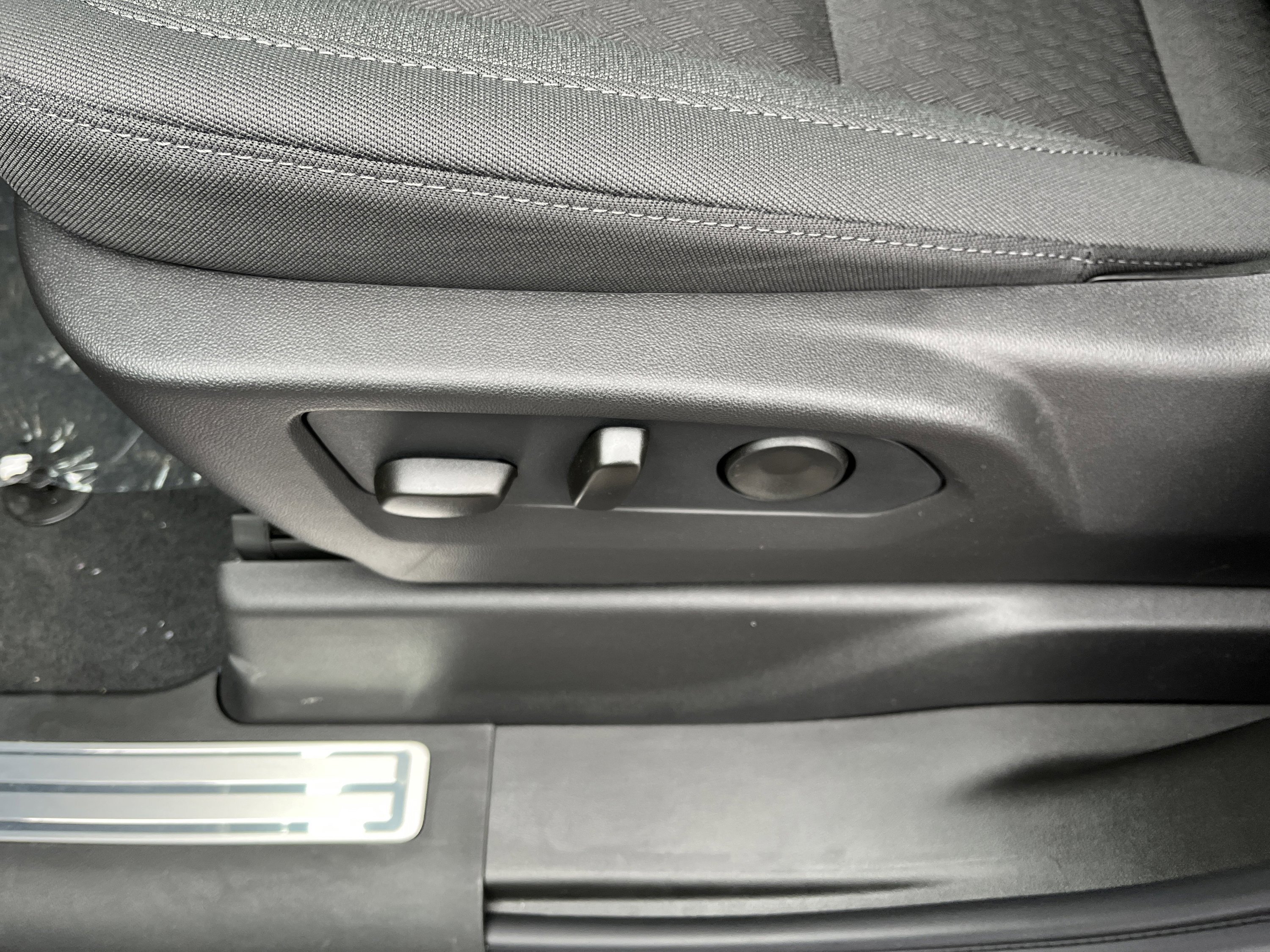 New 2026 Chevrolet Silverado 1500 LT image 13