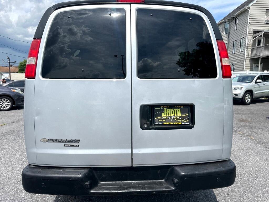 Used 2015 Chevrolet Express 3500 LS image 5