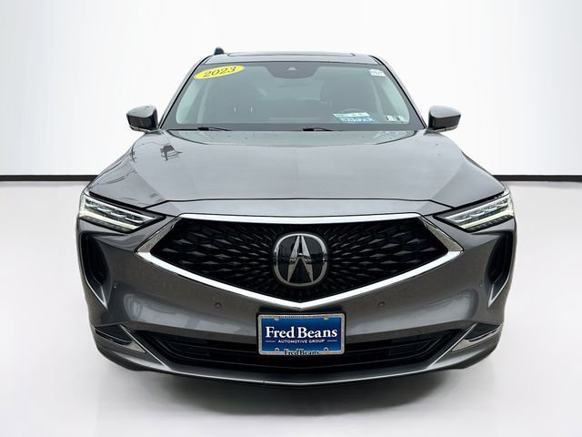 Used 2023 Acura MDX SH-AWD w/ Technology Package image 2