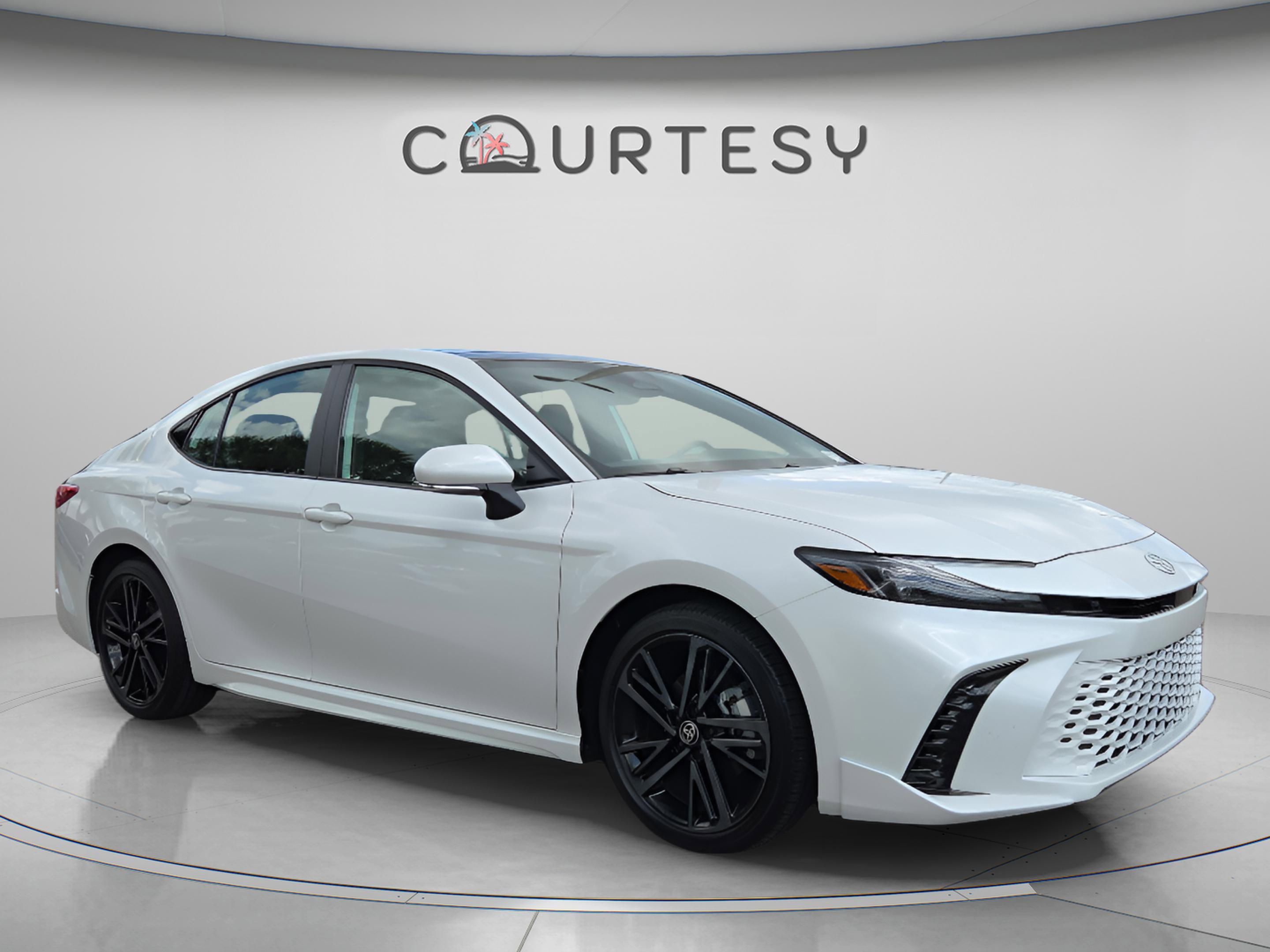 Certified 2025 Toyota Camry XSE w/ Premium Package AWD/4WD image 7
