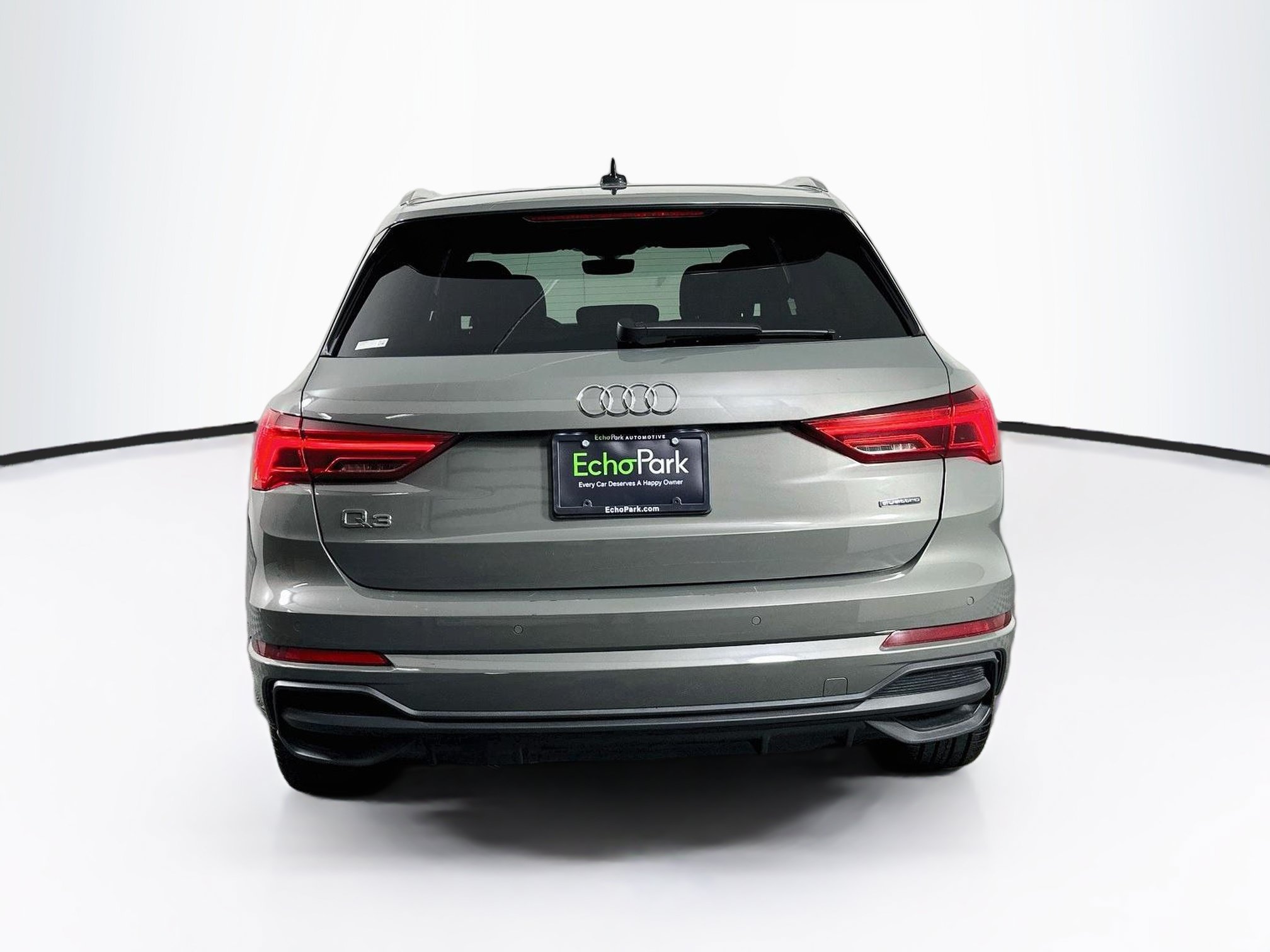 Used 2024 Audi Q3 2.0T Premium AWD/4WD image 7