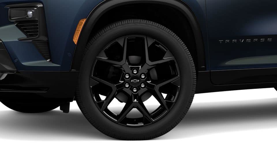 New 2026 Chevrolet Traverse RS w/ LPO, Floor Liner Package FWD image 14