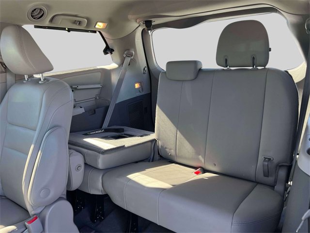 Certified 2020 Toyota Sienna XLE image 17