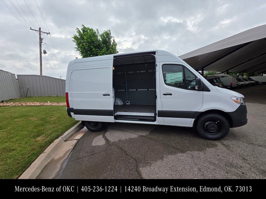 New 2026 Mercedes-Benz Sprinter 2500 image 3