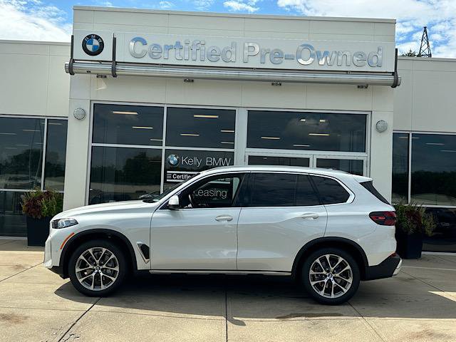 Used 2026 BMW X5 xDrive40i AWD/4WD image 6