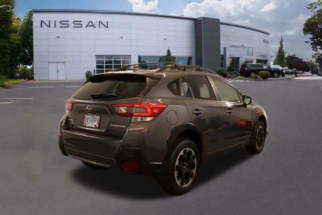 Used 2022 Subaru Crosstrek 2.0i Premium w/ Popular Package #2 AWD/4WD image 2