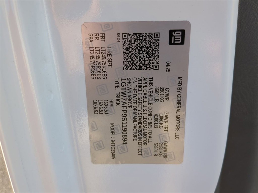 New 2025 GMC Savana 2500 w/ Driver Convenience Package image 32