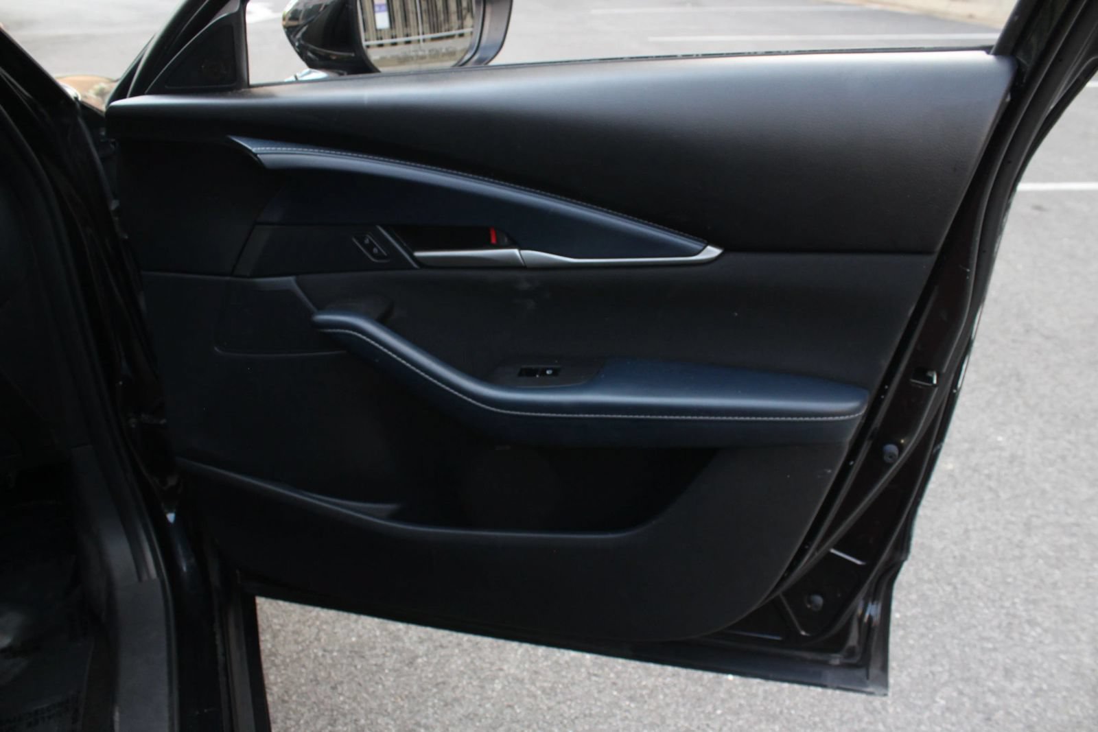 Used 2021 MAZDA CX-30 FWD 2.5 S image 27