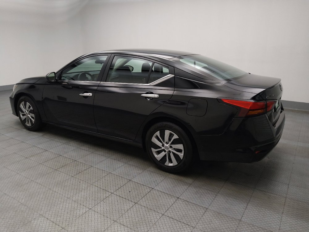 Used 2024 Nissan Altima 2.5 S image 3