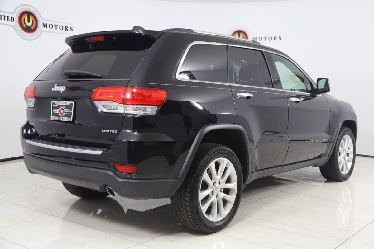 Used 2017 Jeep Grand Cherokee Limited AWD/4WD image 3