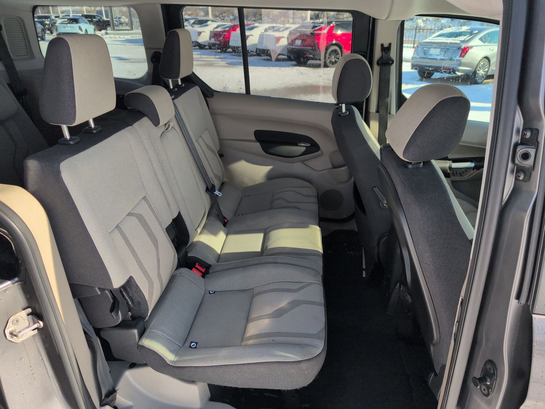 Used 2015 Ford Transit Connect XLT image 26