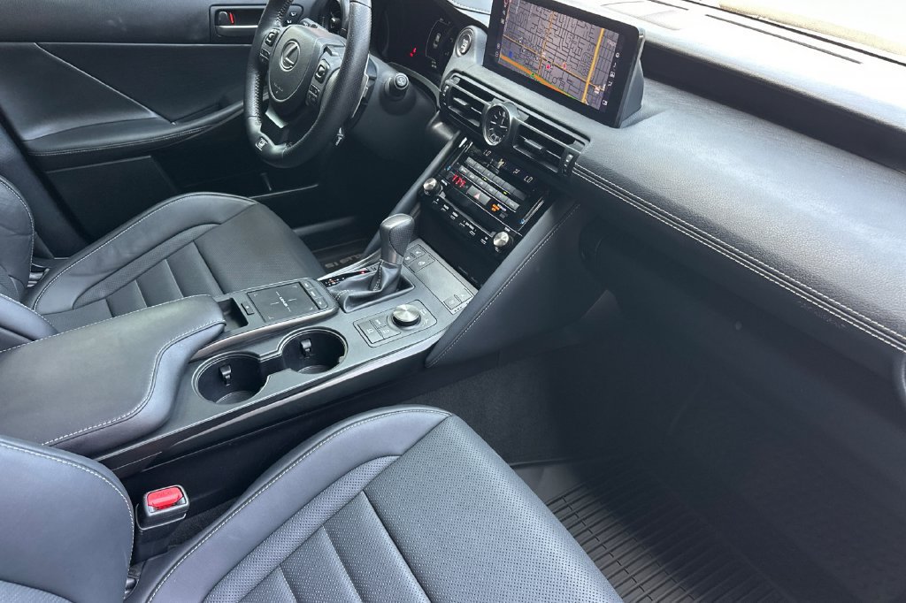 Used 2023 Lexus IS 350 F Sport w/ Navigation Package RWD image 15
