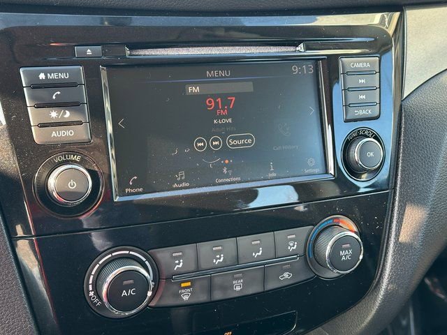 Used 2019 Nissan Rogue Sport S w/ Appearance Package image 24