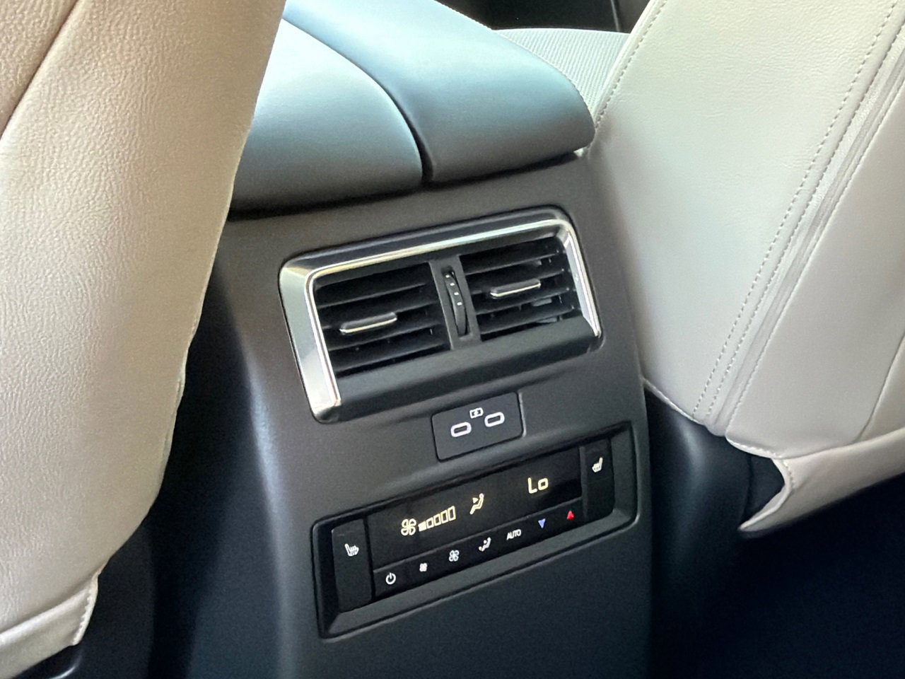 New 2026 MAZDA CX-70 3.3 Turbo w/ Preferred Package image 18