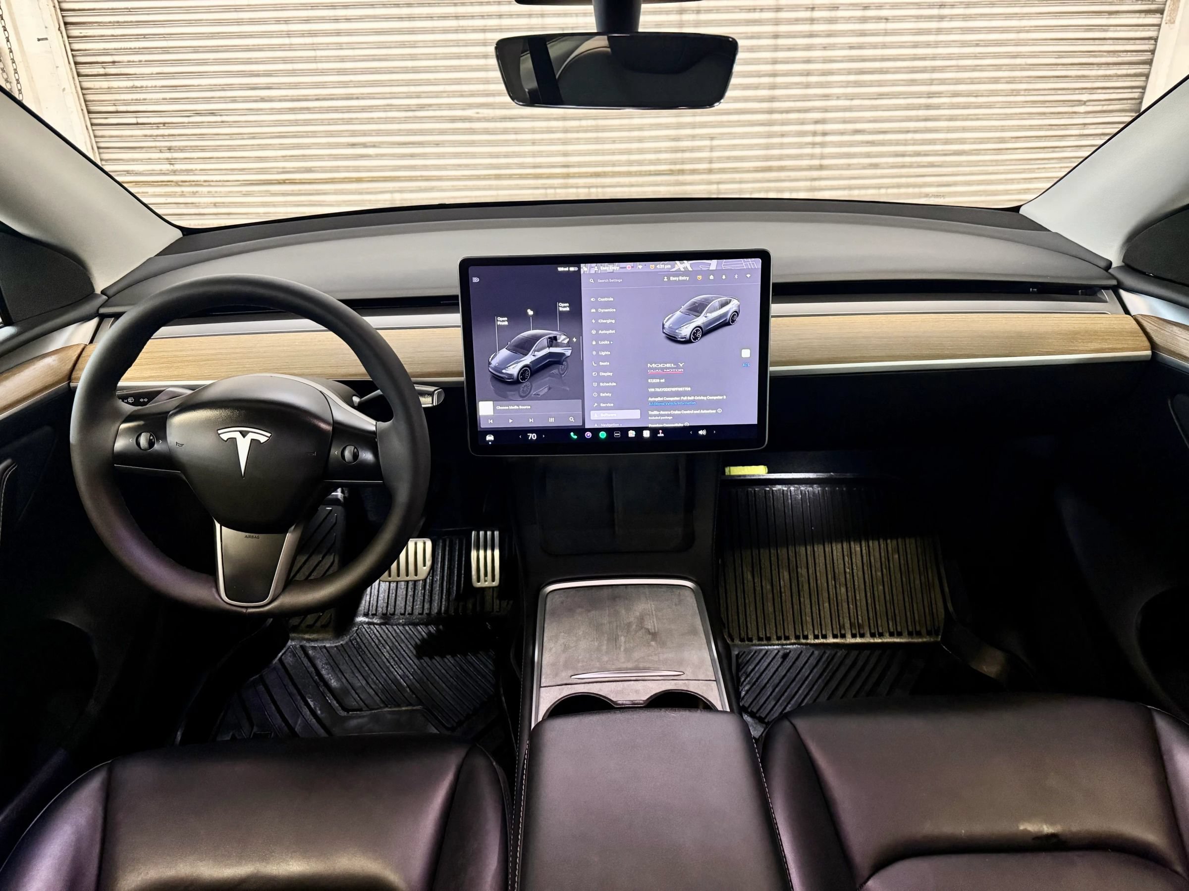 Used 2023 Tesla Model Y Performance AWD/4WD image 12