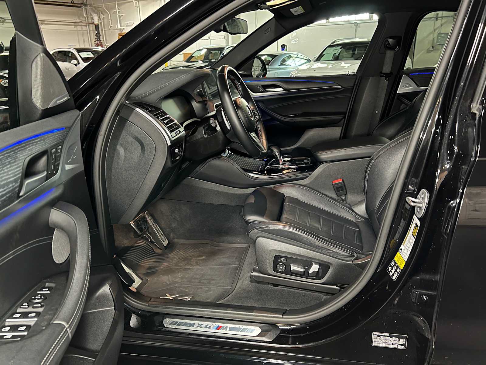 Used 2024 BMW X4 M AWD/4WD image 24