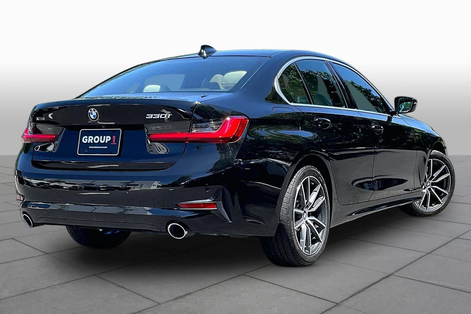 Used 2021 BMW 330i xDrive Sedan w/ Convenience Package AWD/4WD image 12