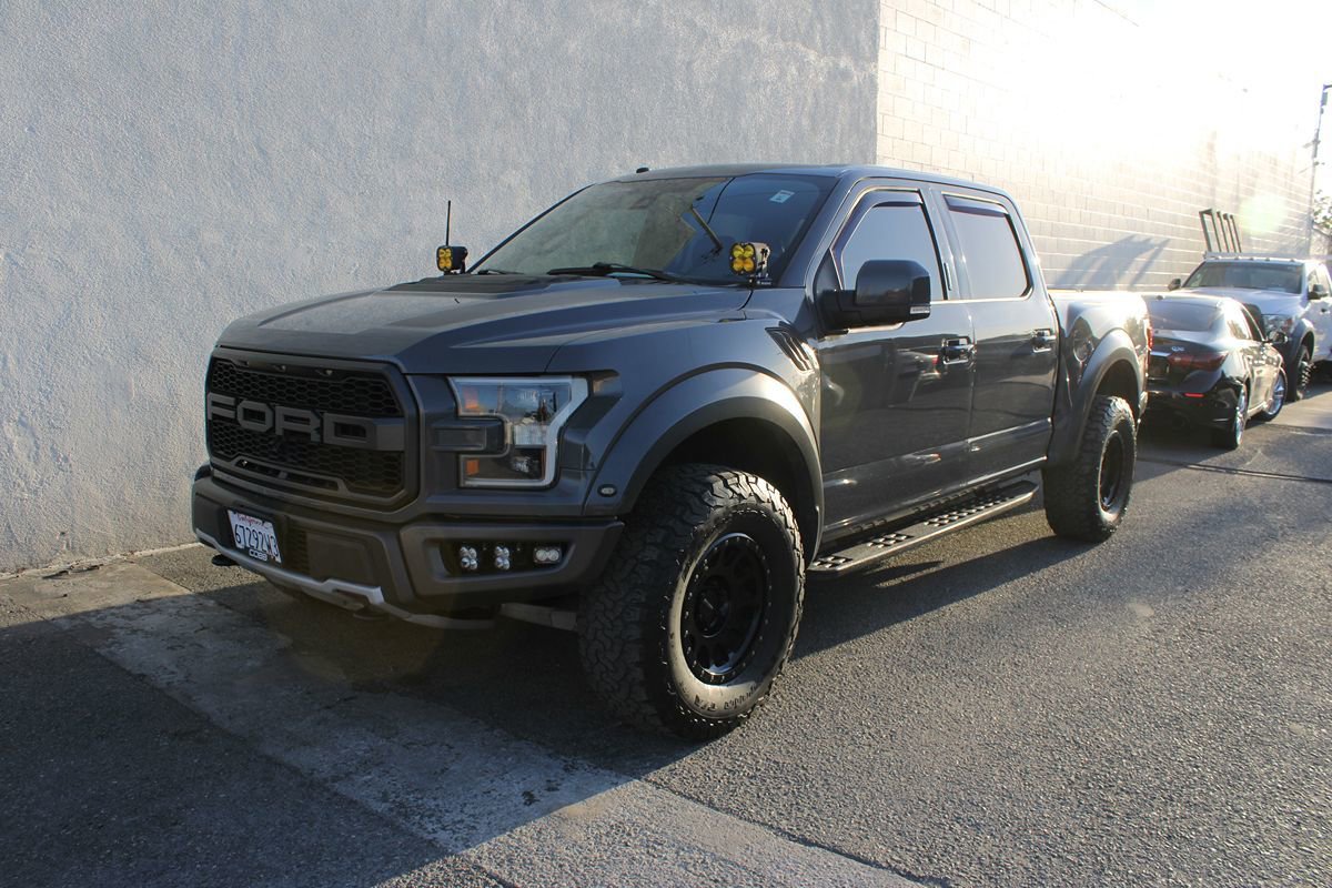 Used 2018 Ford F150 Raptor w/ Equipment Group 802A Luxury AWD/4WD image 1