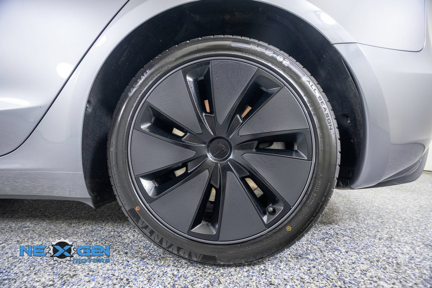 Used 2025 Tesla Model 3 Long Range RWD image 44