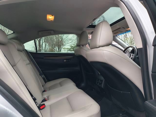 Used 2015 Lexus ES 350 image 28