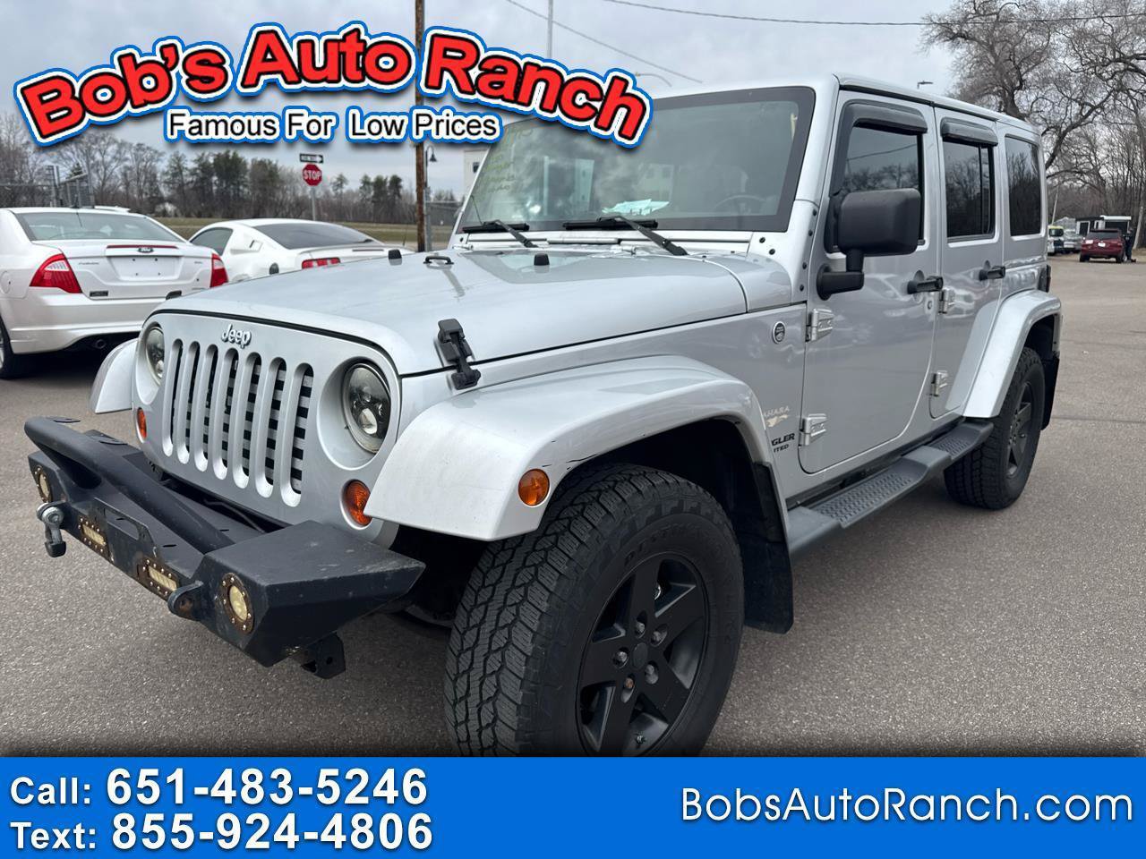 Used 2012 Jeep Wrangler Unlimited Sahara w/ Connectivity Group AWD/4WD image 1