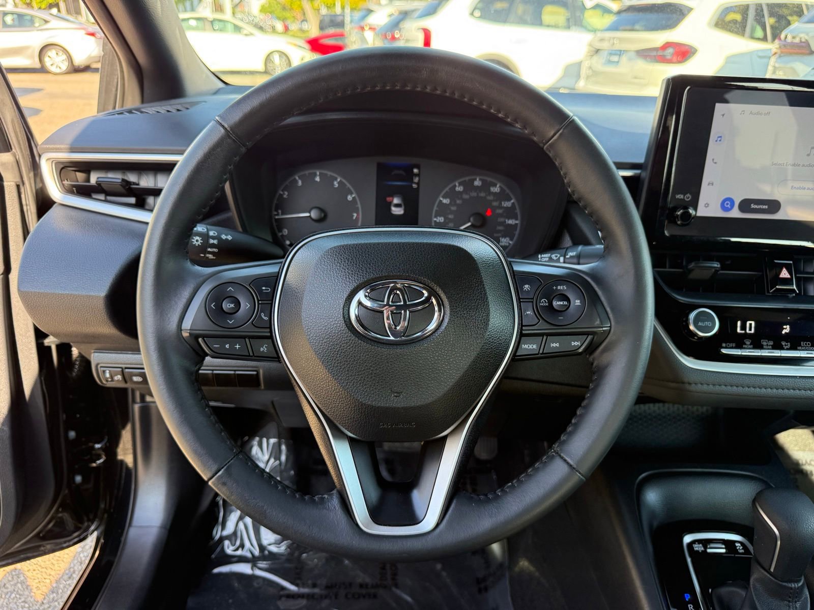 Used 2023 Toyota Corolla SE FWD image 24