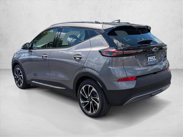 Used 2023 Chevrolet Bolt EUV Premier w/ Sun & Sound Package image 8