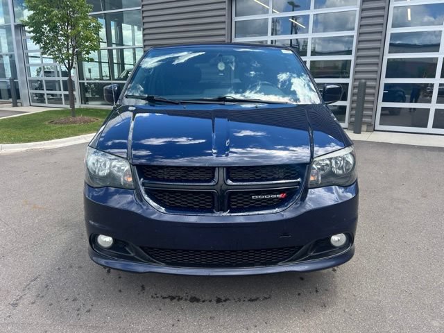 Used 2015 Dodge Grand Caravan R/T w/ Driver Convenience Group FWD image 2
