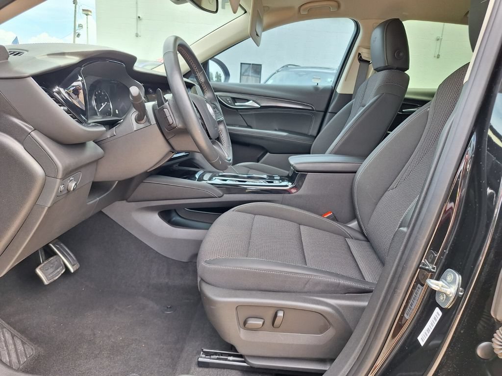 Used 2023 Buick Envision Preferred FWD image 13