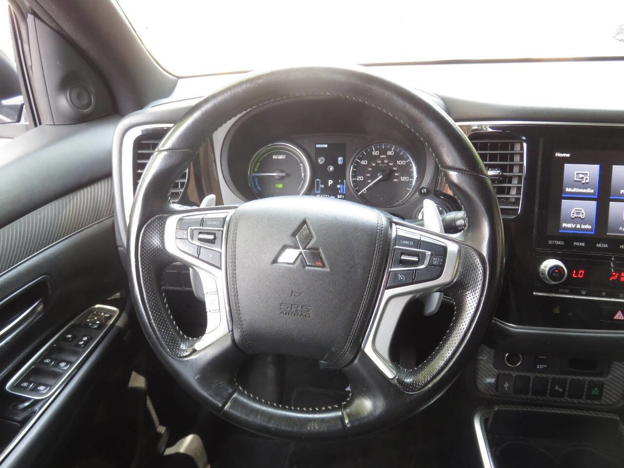 Used 2020 Mitsubishi Outlander SEL image 13