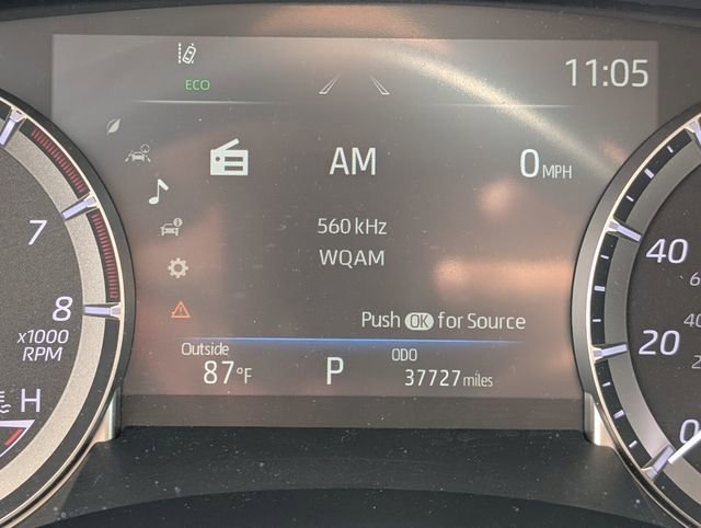 Used 2024 Toyota Highlander XLE image 34