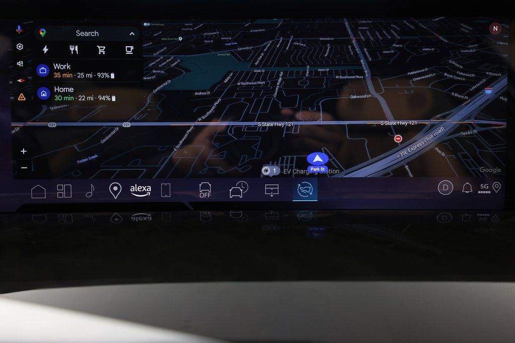 Used 2025 Cadillac Escalade IQ Sport 2 image 30