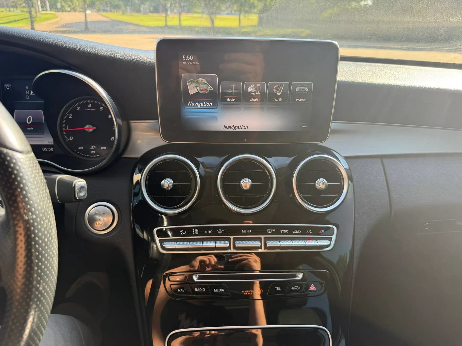 Used 2015 Mercedes-Benz C 300 4MATIC Sedan image 30