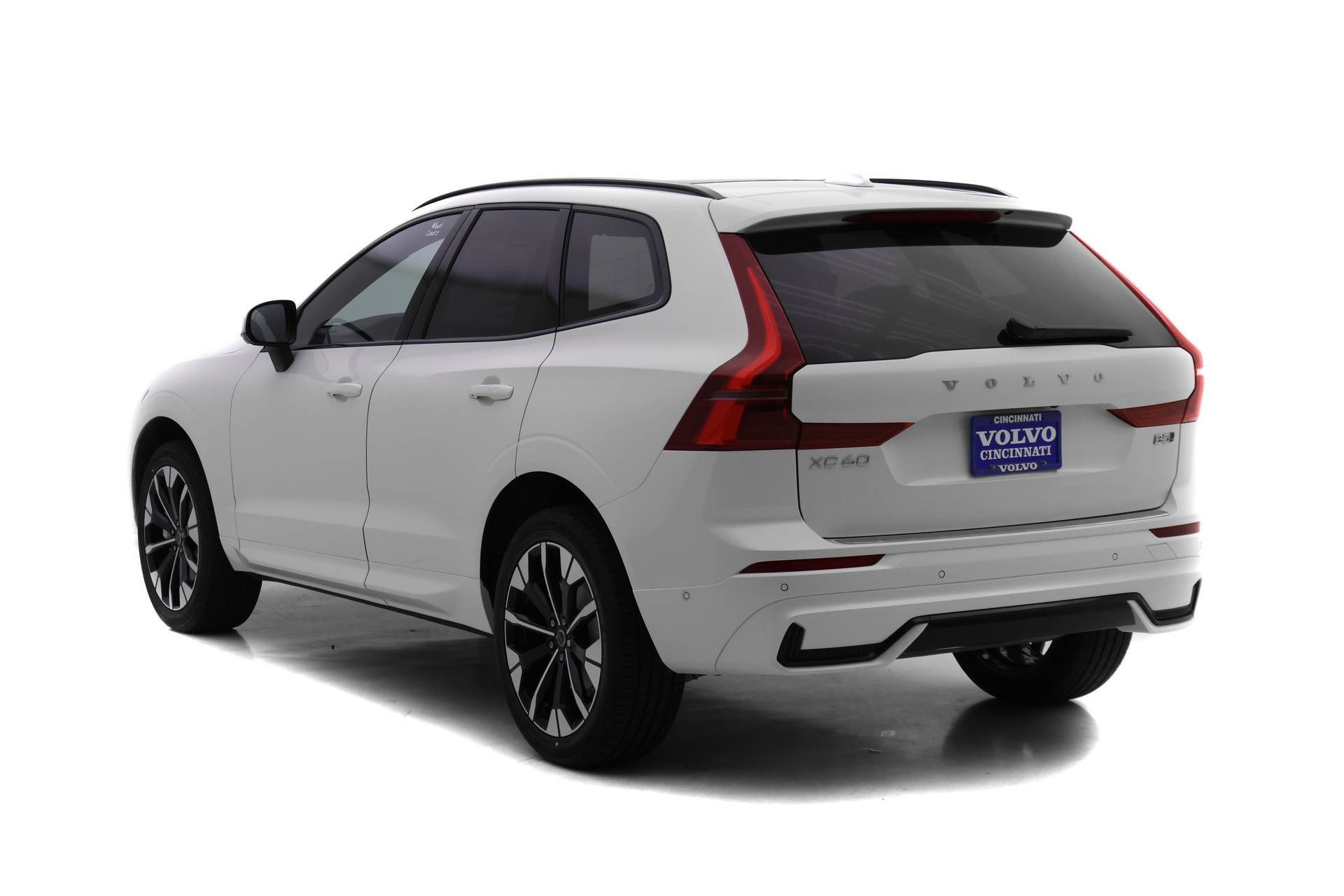 New 2026 Volvo XC60 B5 Plus w/ Protection Package Premier image 5
