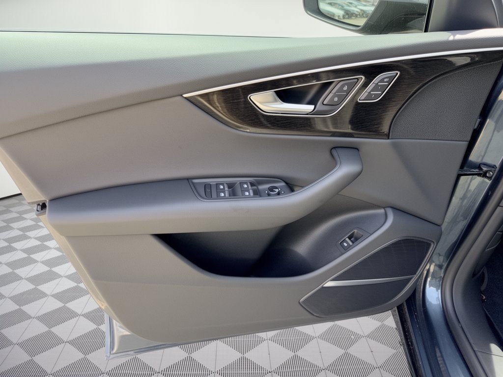 New 2027 Audi Q8 Premium AWD/4WD image 14
