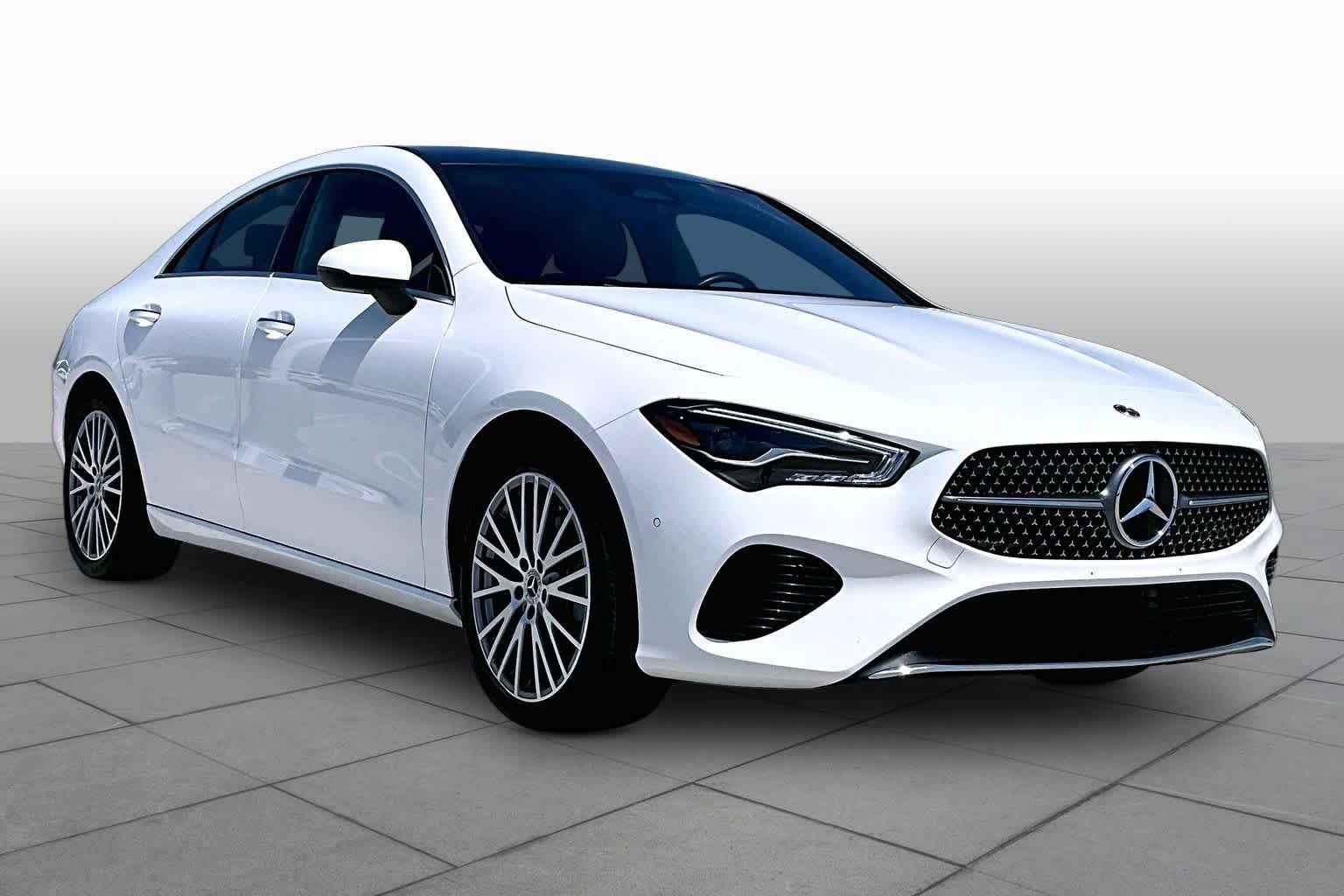 Used 2025 Mercedes-Benz CLA 250 4MATIC image 3