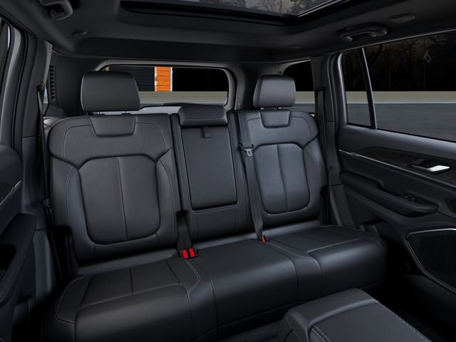 New 2026 Jeep Grand Cherokee Limited w/ Limited Altitude Package AWD/4WD image 15