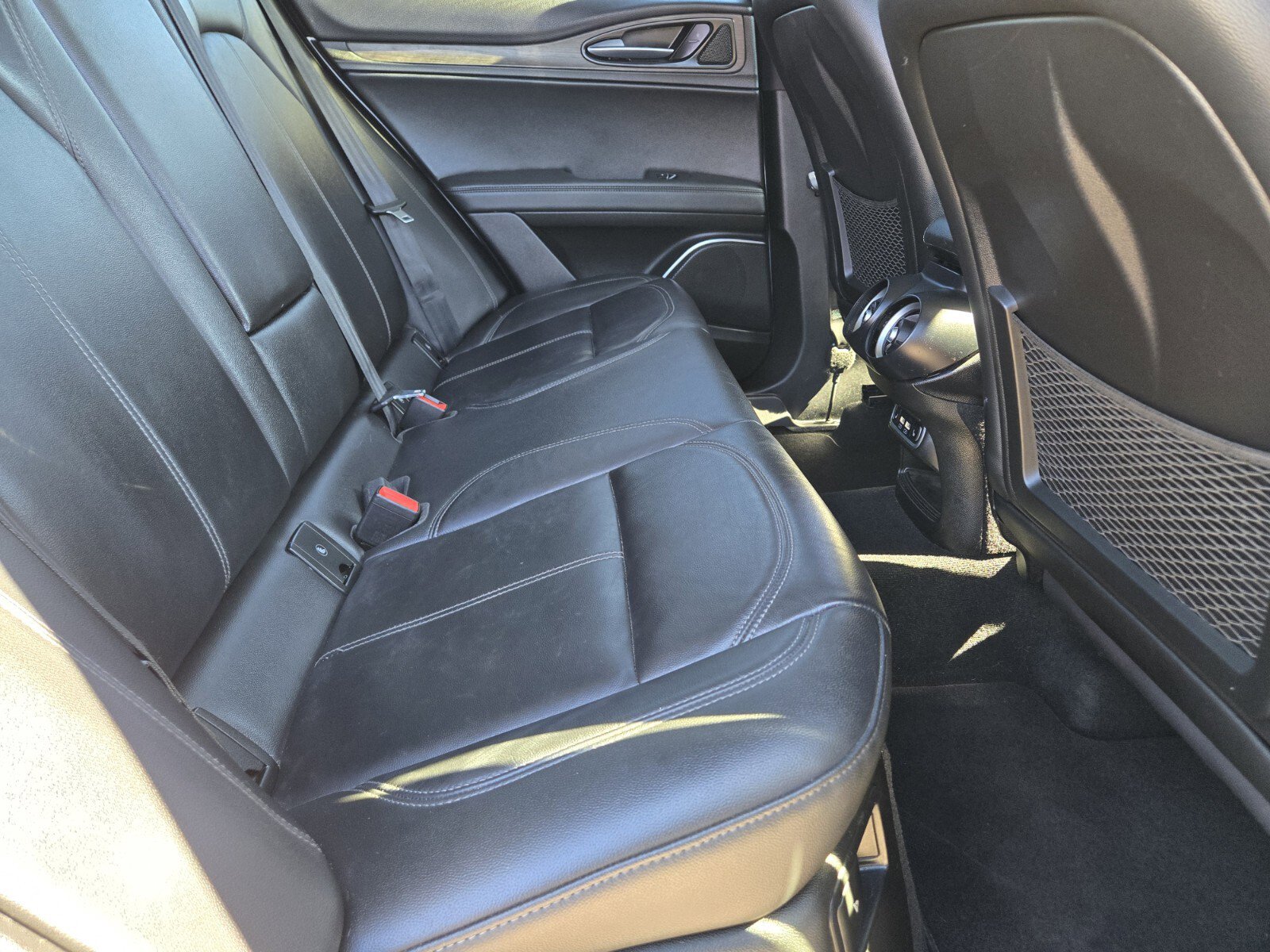 Used 2022 Alfa Romeo Stelvio Ti image 14
