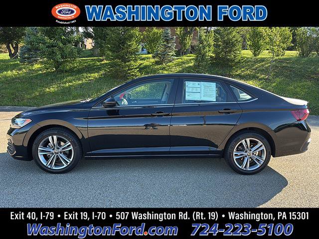 Used 2024 Volkswagen Jetta SE