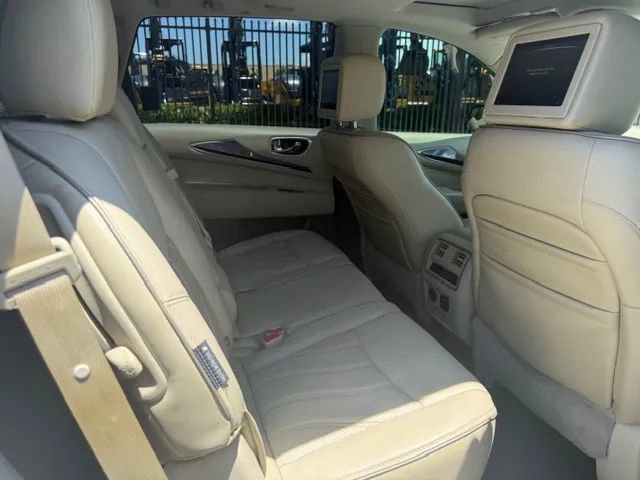 Used 2019 INFINITI QX60 Luxe w/ Essential Package FWD image 15