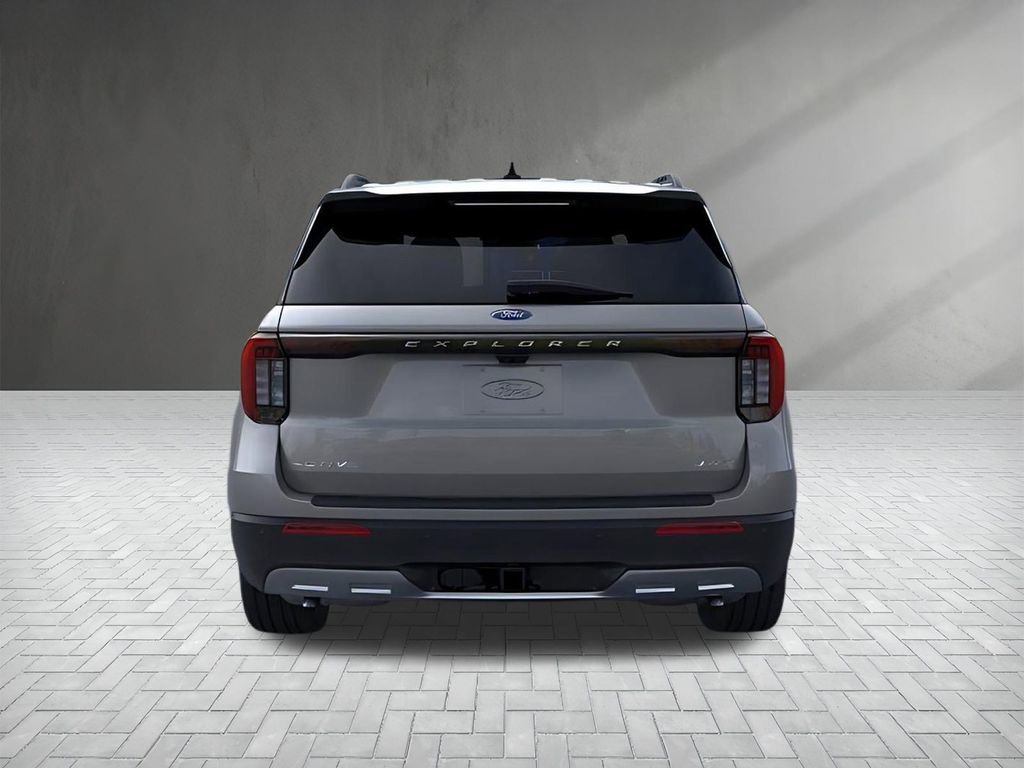 New 2025 Ford Explorer Active w/ Active Comfort Package image 6