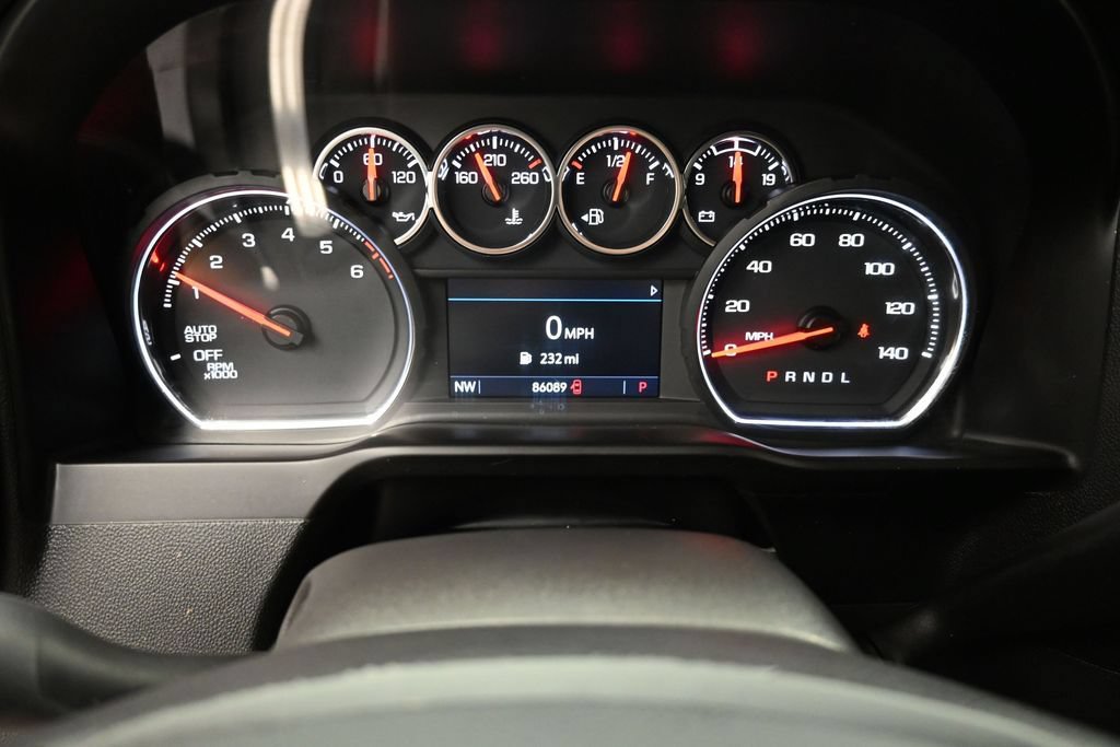Used 2021 Chevrolet Silverado 1500 LT w/ Texas Edition Plus RWD image 4
