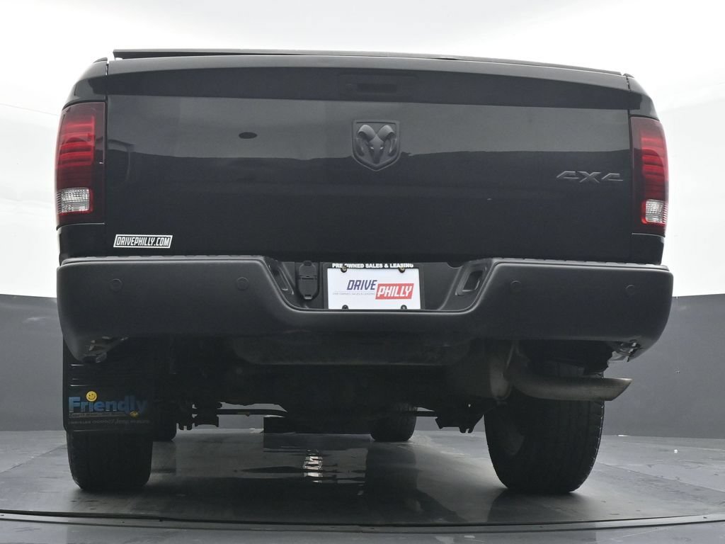 Used 2022 RAM 1500 Classic Warlock w/ Electronics Group AWD/4WD image 19