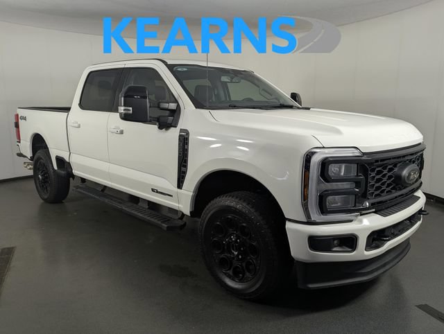 Used 2026 Ford F350 Lariat w/ Black Appearance Package AWD/4WD image 1