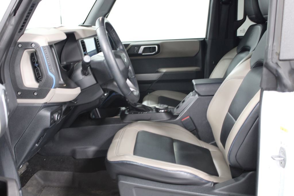 Used 2022 Ford Bronco Wildtrak image 14